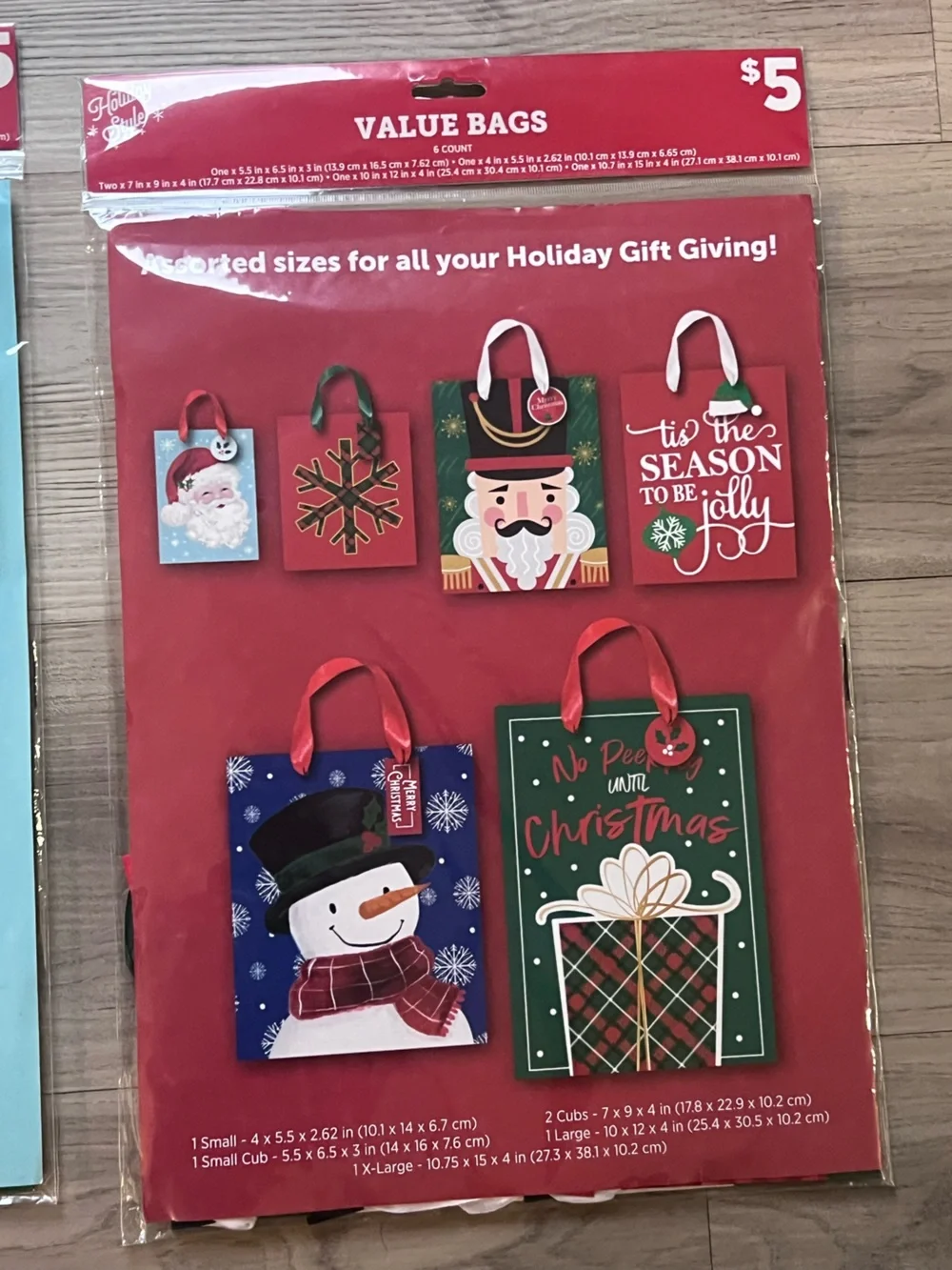 Set of 2 Holiday Style Christmas Gift Bag Value Packs 12 Bags Assorted Sizes NEW